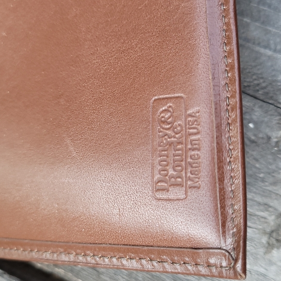 Vintage Dooney & Bourke AWL Checkbook Wallet - Picture 4 of 10